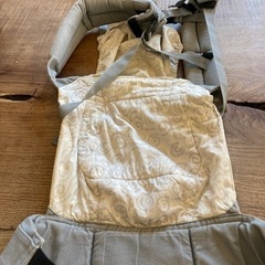 エルゴ抱っこひもの画像