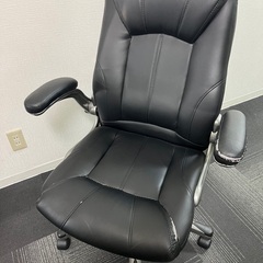 オフィスのイス　無料