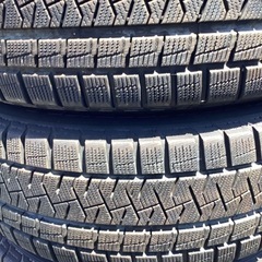 タイヤホイール4本 PIRELLI 205 / 60R16スタッドレス 2018年製の画像