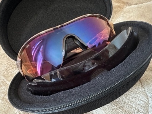 ①オークリー レーダーロック サングラス