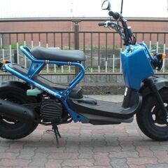 AF58 ズーマー キャブ車 ブルーメタリック 前後タイヤ/バッテリー/ベルト/シート等新品パーツ多数交換済みの画像