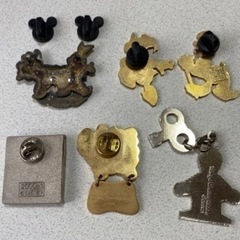 ディズニー ピンバッジの画像
