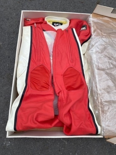 ツーリング　ツナギ