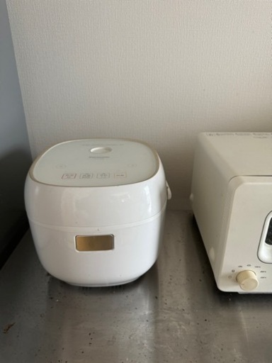 【】炊飯器　Panasonic パナソニック　SR-KT068