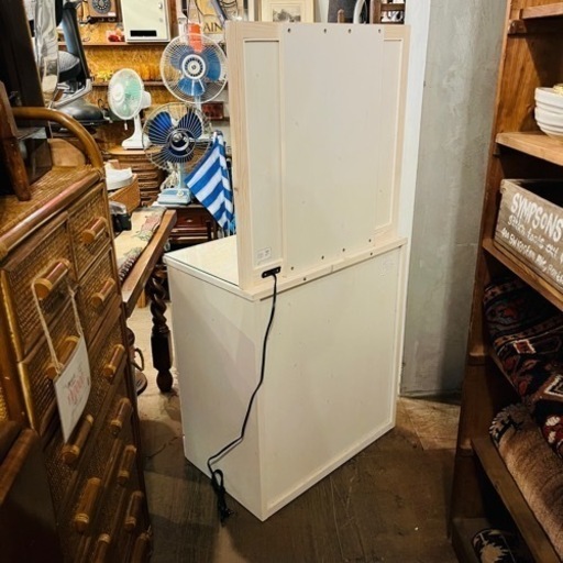 《売約済》【武蔵小山店】ドレッサー 可愛い おしゃれ 白 完成品 1面鏡 スツール付 収納 姫系 ホワイト ナチュラル フレンチ カン