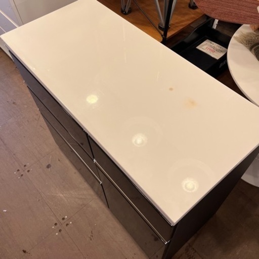 《売約済》【武蔵小山店】 キッチン収納 キッチンカウンター カウンター100 カウンター レンジ台 マーダー レンジボード 食器棚 黒
