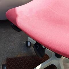 ①　ITOKI　KE-340GJ スタイリッシュ高級オフィスチェアの画像