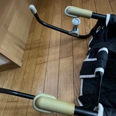 ベビー　テーブルチェア　使用品の画像