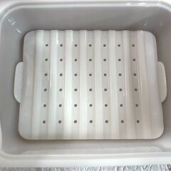 未使用 廃盤 無印良品 シリコーン 調理ケース クリア レシピ付き 幅27×奥行20×高さ9cm 耐熱・耐冷 レンジ調理器 ☆札幌市白石区 白石店 の画像