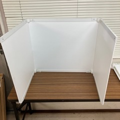 安い❗️中古 軽量折りたたみシールド プチーク タイプ2 卓上パ...
