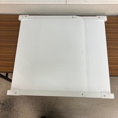 お買い得⁉️中古 軽量折りたたみシールド プチーク タイプ2 卓上パーテーション 集中学習 mc3の画像