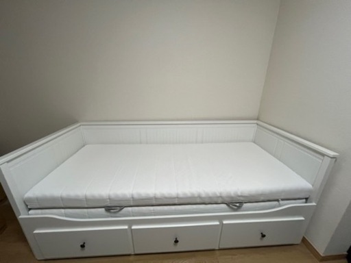 ヘムネス ベッド