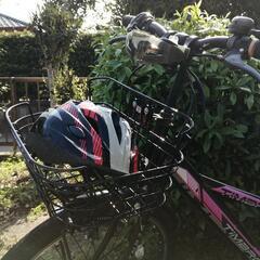 子供用自転車（ヘルメット付）　小学校中学年〜高学年用　小学生の画像