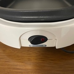 新品未使用💛ホットプレートの画像