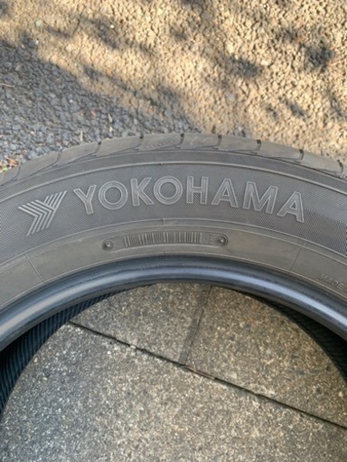 225/60R17 ブルーアースE51　ヨコハマ★バリ山★サマータイヤ