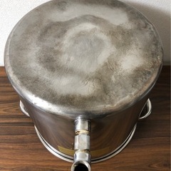ステンレス　寸胴鍋　蛇口付　フタ無し36cmの画像