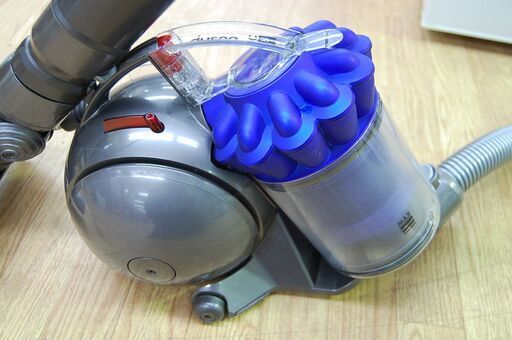 キャニスター型掃除機 dyson DC48 タービンヘッド 2015年製 サイクロン