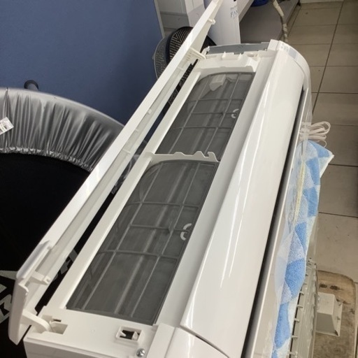 HITACHI 日立 ルームエアコン RAS-D22M 2022年製 6〜8畳 HITACHI 日立 ルームエアコン RAS-D22M 2022年製 6〜8畳