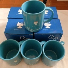 新品未使用　ローソン　HELLO KITTY マグカップ