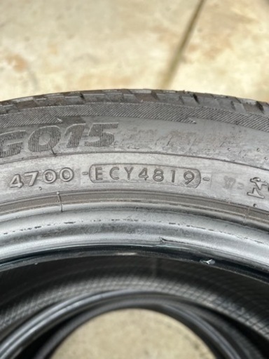 車のパーツ タイヤ、ホイール