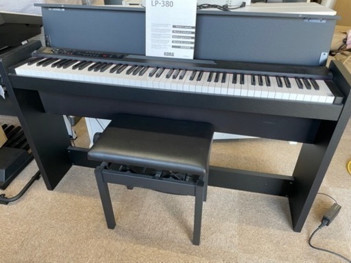 2017年製　中古美品KOLG LP380 黒色88鍵盤電子ピアノ