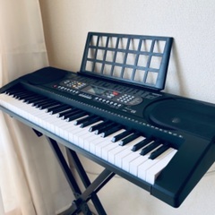【美品】 61鍵盤 電子ピアノ キーボード スタンド付きの画像