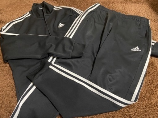 adidasジャージ上下セット