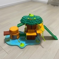 アニア　ビッグアクションツリーの画像