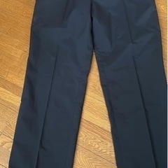 受け渡し予定　UNIQLO MENSパンツ