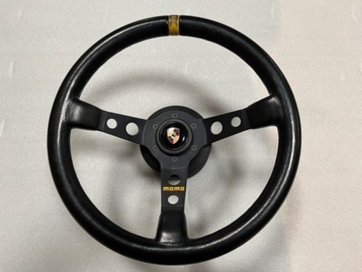 ポルシェ996用ボス付き MOMO ステアリングハンドル