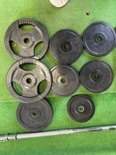 トレーニングバーベル　カラー付き　ウェイト各種　合計約40キロ