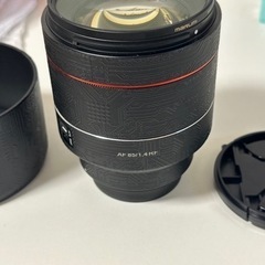 RF Samyang 85mm f1.8+Filter+Hood(no box)の画像