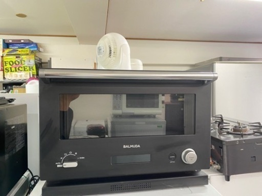 北九州市内配送無料　保証付き　2022年　バルミューダ ザ・レンジ オーブンレンジ ブラック BALMUDA The Range K04A-BK