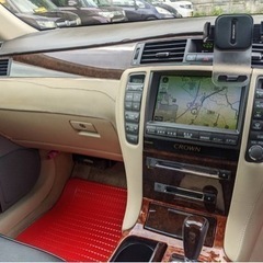 クラウン 特別仕様車2.5ロイヤルサルーン60thスペシャルエディション【自社ローン取扱店】購入•車検•板金、分割対応【購入後も安心】車の部品•消耗品最大20%OFFの画像