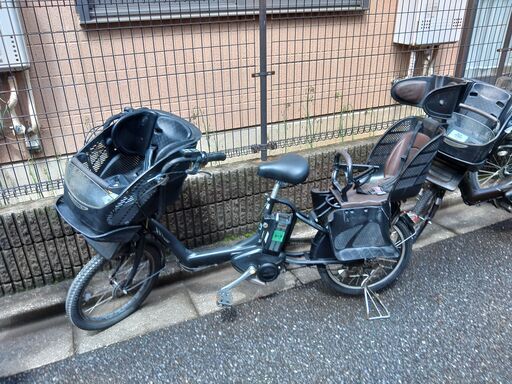 ｄ44🟢🔴🌀土日もお子様と土足のまま、いろいろなタイプの電動自転車のご試乗可能です。 🌕️🟢電動自転車・リサイクル専門店　🔵🔴　ご試乗をしてから、ご購入できます。 🔴🌀🔴２０インチ、チャイルドシート、２人乗り、３人乗り、１人乗り電動自転車 🔴🔵バカ良心的な電動自転車屋🔴１００日間・安心の無料点検・🌕️無料交換保証サービス付き 🟢後ろチャイルドシートを大きめのかごに変更のオプション無料です。 🔴バッテリーは新品の９０％以上の性能です。 🟣１回の充電で３０Ｋｍ程度