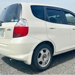 問い合わせ多い為一旦締め切り。ホンダ　フィット　サンルーフ付　税込９万円‼️の画像
