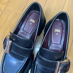 ZARA ザラ 厚底 ローファー バックル ブラック 36の画像