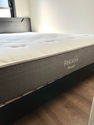 大塚家具 レガリア キングスダウン サークレット マットレス ダブル