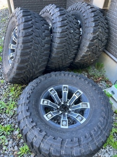 38×15.50R18 タイヤホイールセット