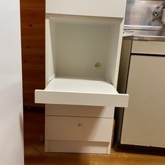 電化製品棚・家具・棚の画像