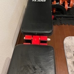 【引き取り限定】ぶら下がり懸垂マシンとベンチの画像