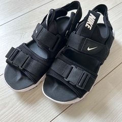 NIKE キャニオン サンダル レディース 子供