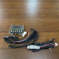 フリード　ラゲッジLEDランプ増設キット