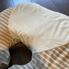 子供用品 産後用品 授乳クッションの画像