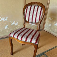 アンティーク　椅子　レトロ　クラシック