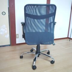 デスクチェアーの画像