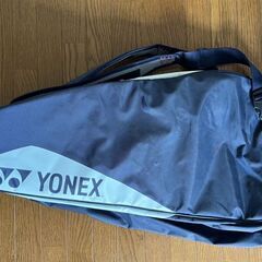 YONEX ヨネックス テニスラケットバッグ（中古品）の画像