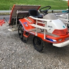 クボタ4条田植え機　SPA4の画像