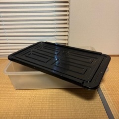 蓋付き衣装ケース②の画像