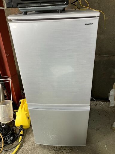シャープ 冷凍冷蔵庫 2ドア 137L SJ-D14D-S
